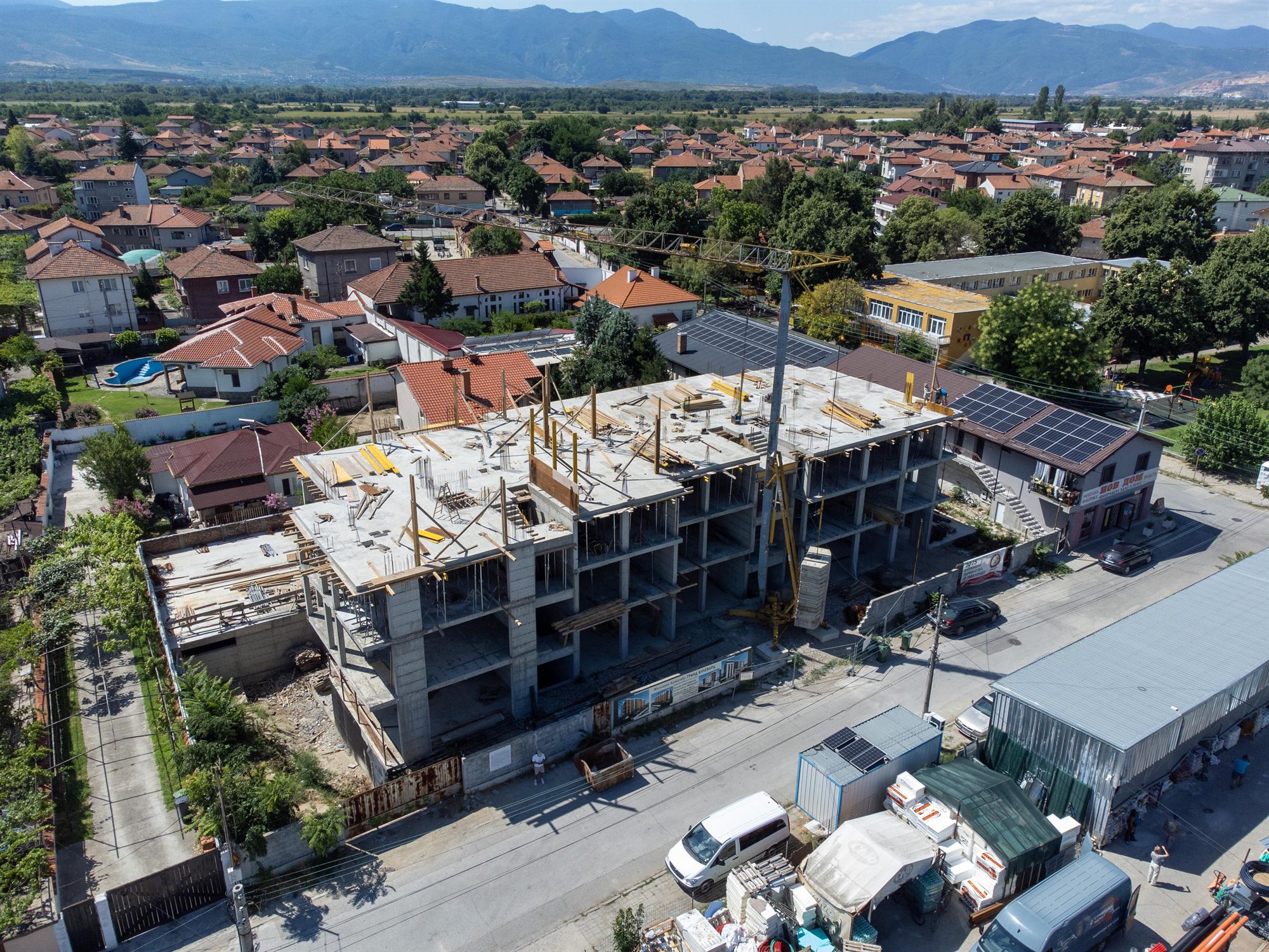 Amber Residence — aerial view of surrounding area